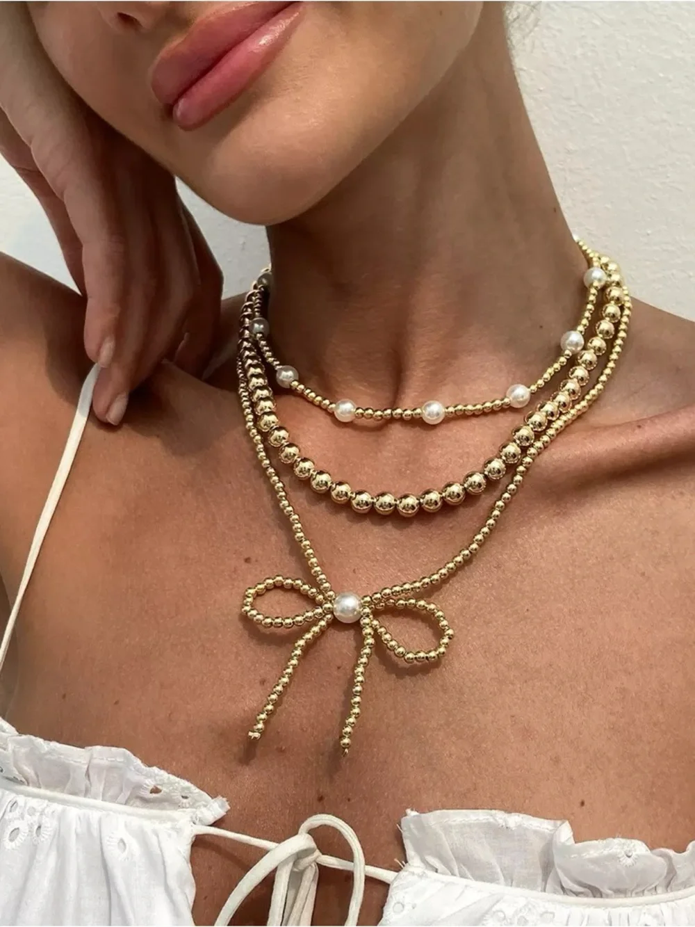 Anthropologie Gold Beaded Layered Necklace with Pearl Bow - Picture 3 of 3